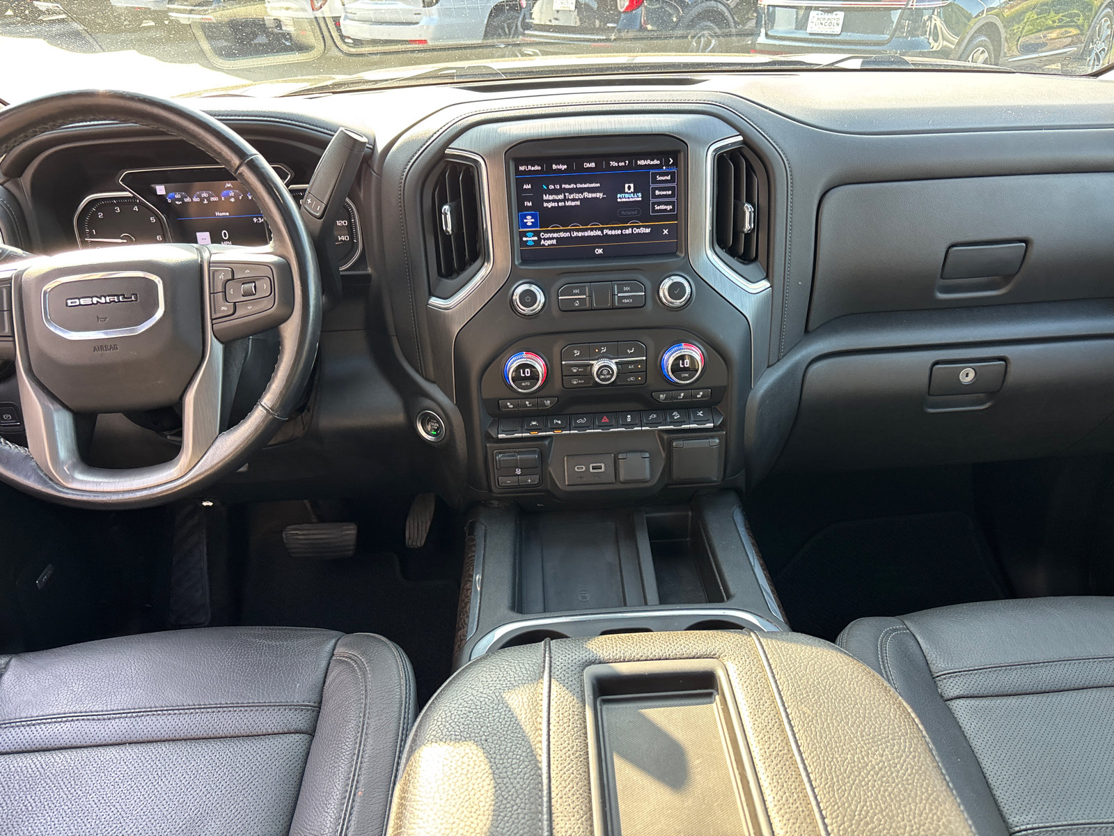 Used 2022 GMC Sierra 1500 Denali w/ Denali Premium Package AWD/4WD image 29