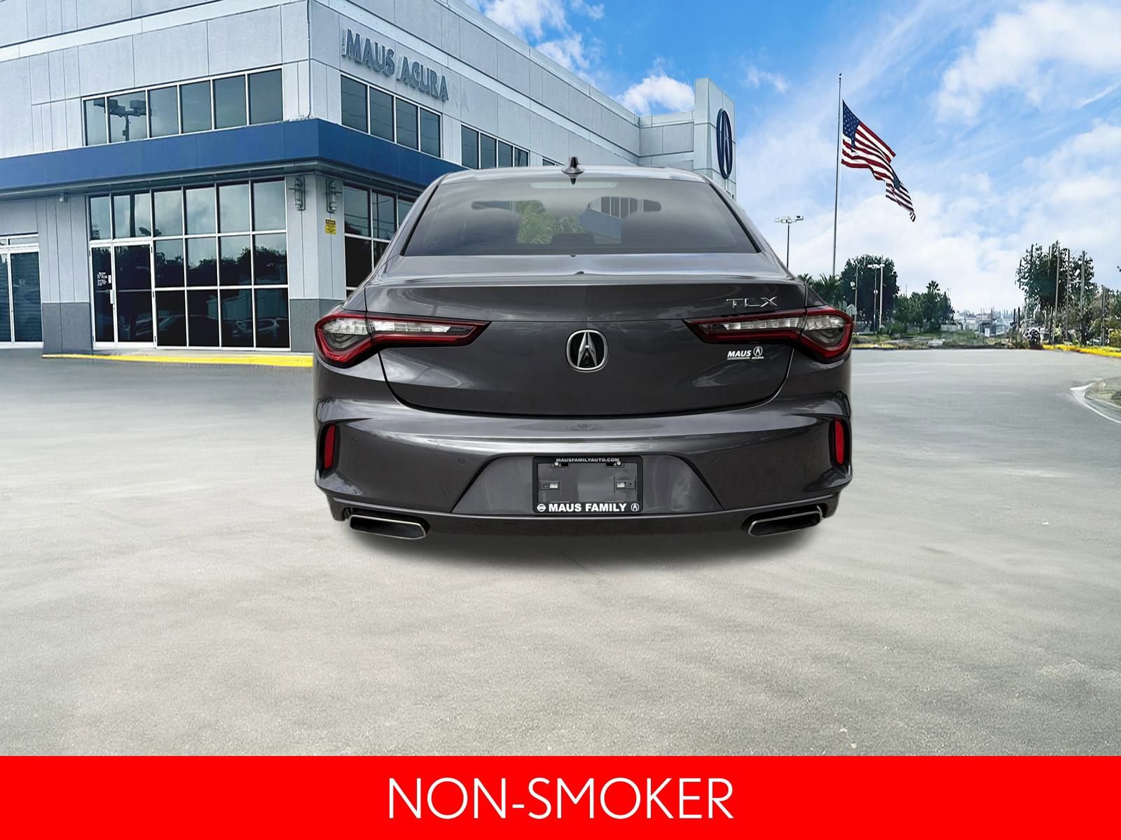 Used 2023 Acura TLX w/ Technology Package image 5