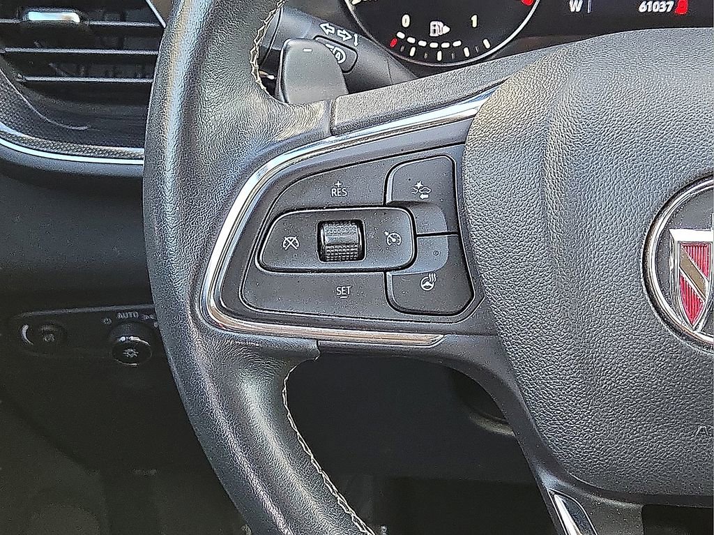 Used 2023 Buick Envision Preferred image 20