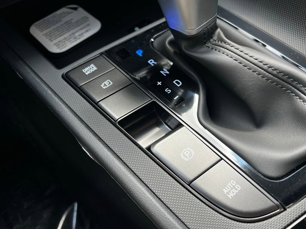 New 2026 Hyundai Elantra Sport FWD image 40