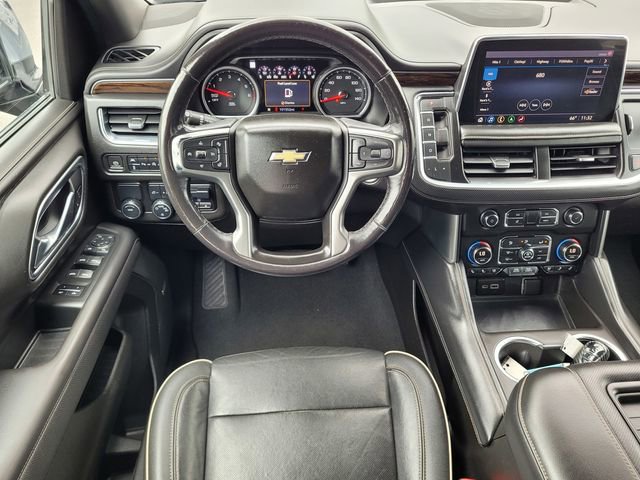 Used 2021 Chevrolet Suburban Premier w/ Premium Package RWD image 16
