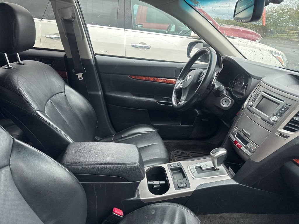 Used 2012 Subaru Outback 2.5i Limited w/ Moonroof Pkg image 12