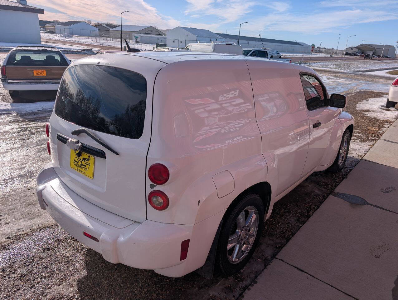 Used 2008 Chevrolet HHR LT image 5