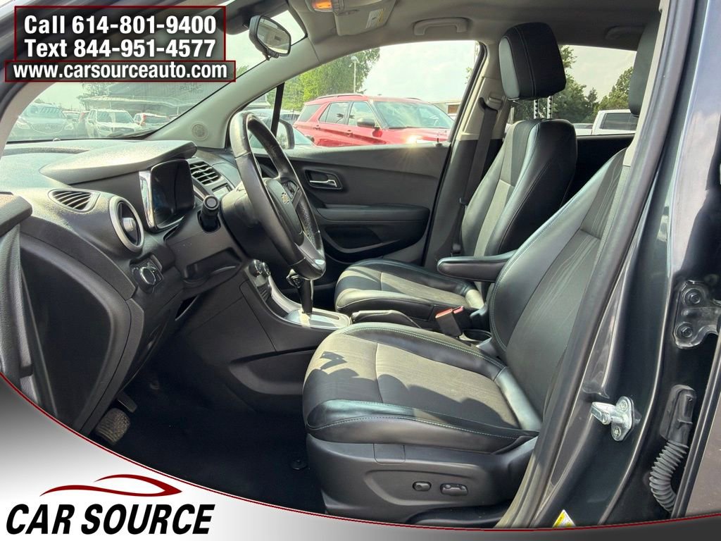 Used 2016 Chevrolet Trax LT w/ LT Convenience Package FWD image 14