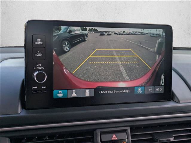 New 2025 Honda Pilot Touring image 13