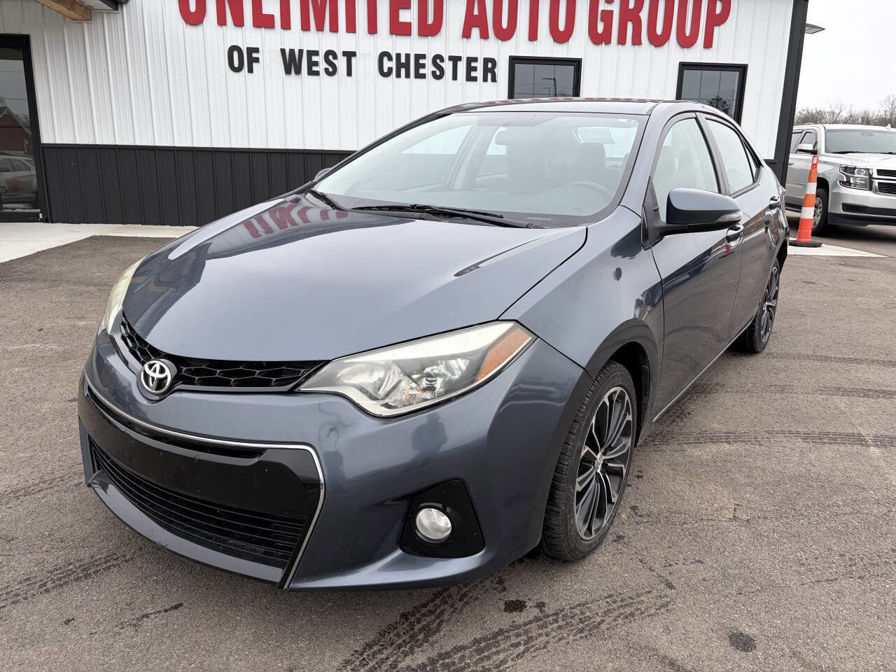 Used 2014 Toyota Corolla S image 2