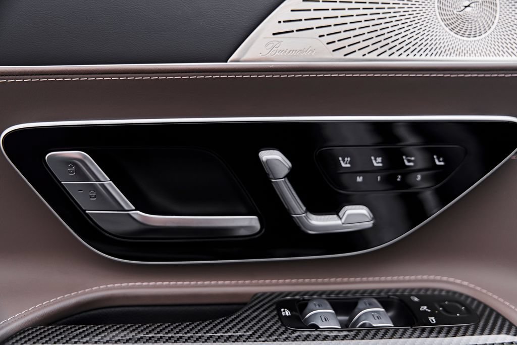 Used 2025 Mercedes-Benz SL 63 AMG 4MATIC image 42
