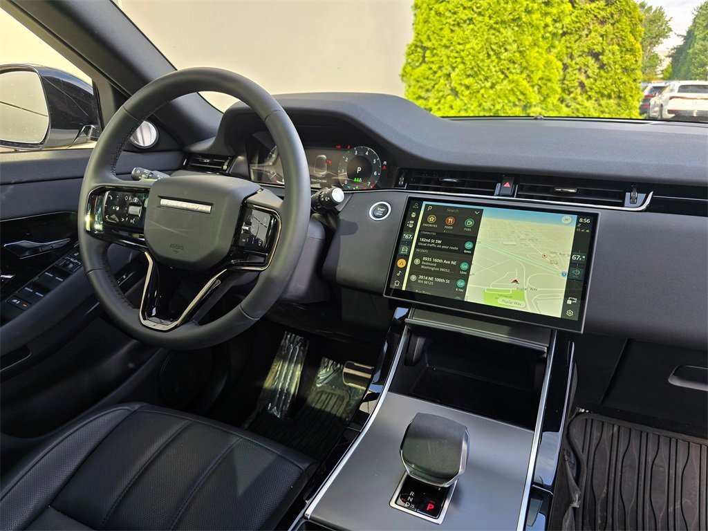 Used 2024 Land Rover Range Rover Evoque Dynamic SE image 31