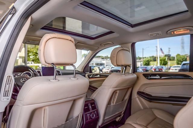 Used 2018 Mercedes-Benz GLS 550 4MATIC image 46