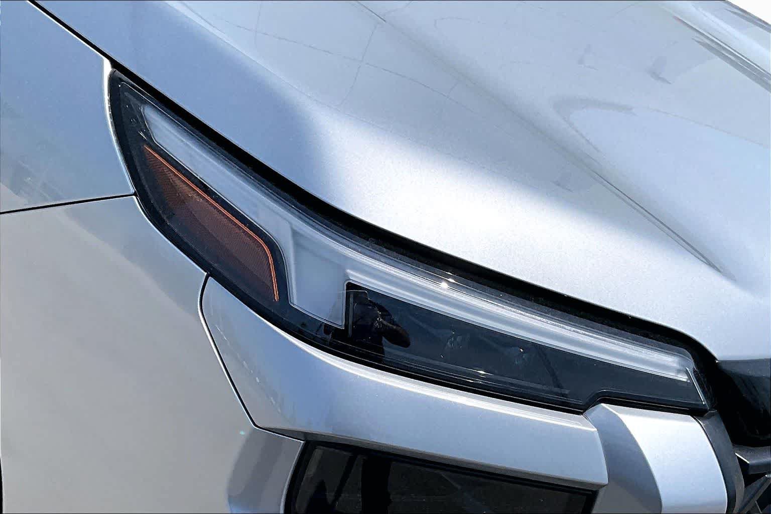 New 2026 Subaru Outback Limited AWD/4WD image 14