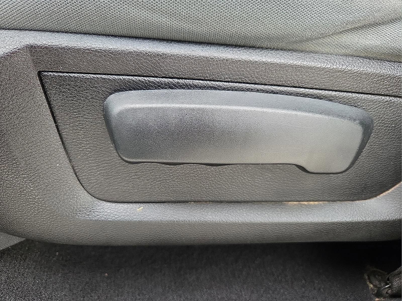 Used 2019 RAM 1500 Tradesman w/ Chrome Plus Package image 14