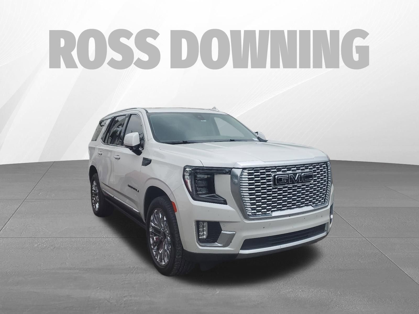 Used 2021 GMC Yukon Denali w/ Denali Premium Package RWD image 3