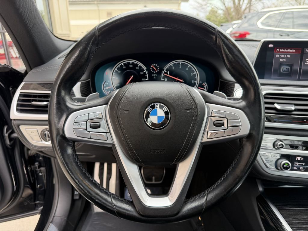 Used 2019 BMW 740i xDrive w/ M Sport Package image 33