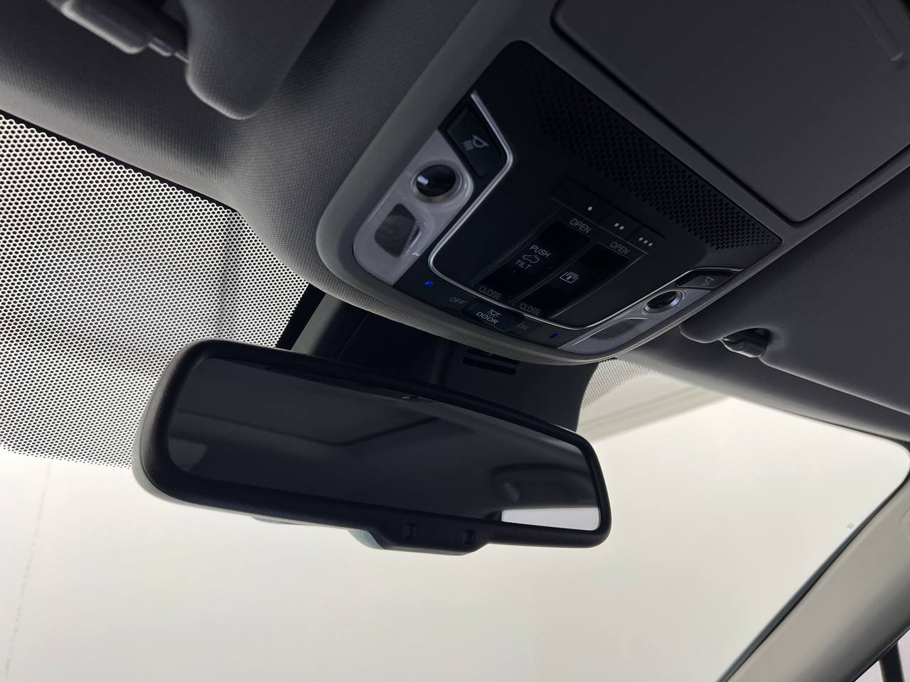 Used 2016 Honda Pilot Elite image 29