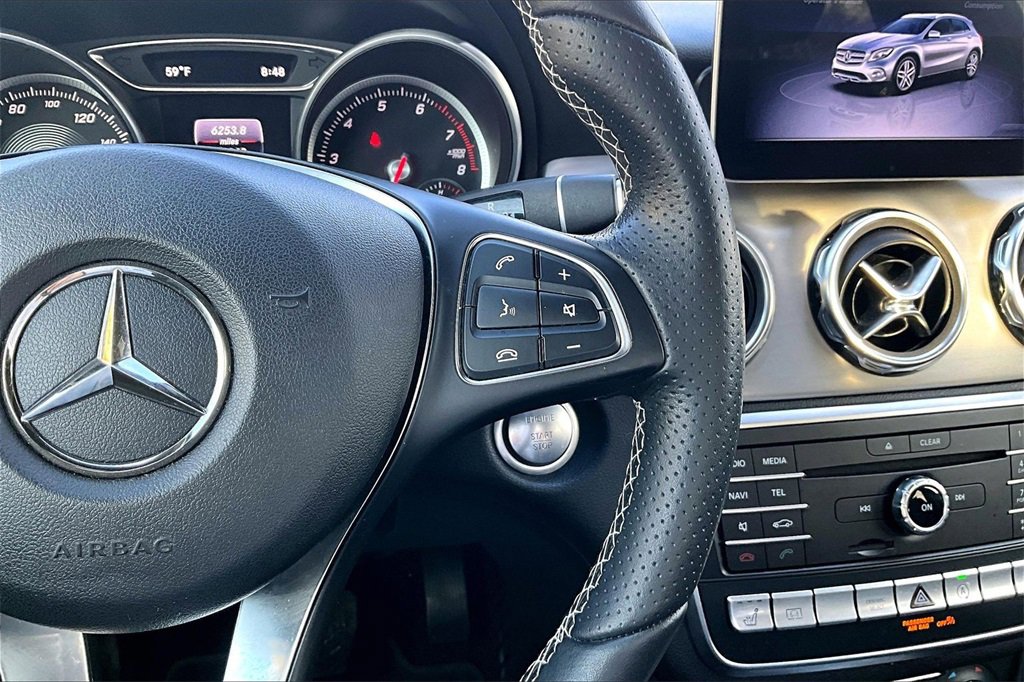 Used 2018 Mercedes-Benz GLA 250 4MATIC image 26