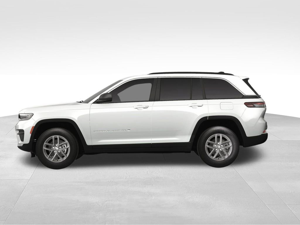 New 2025 Jeep Grand Cherokee Laredo X w/ Luxury Tech Group I image 3