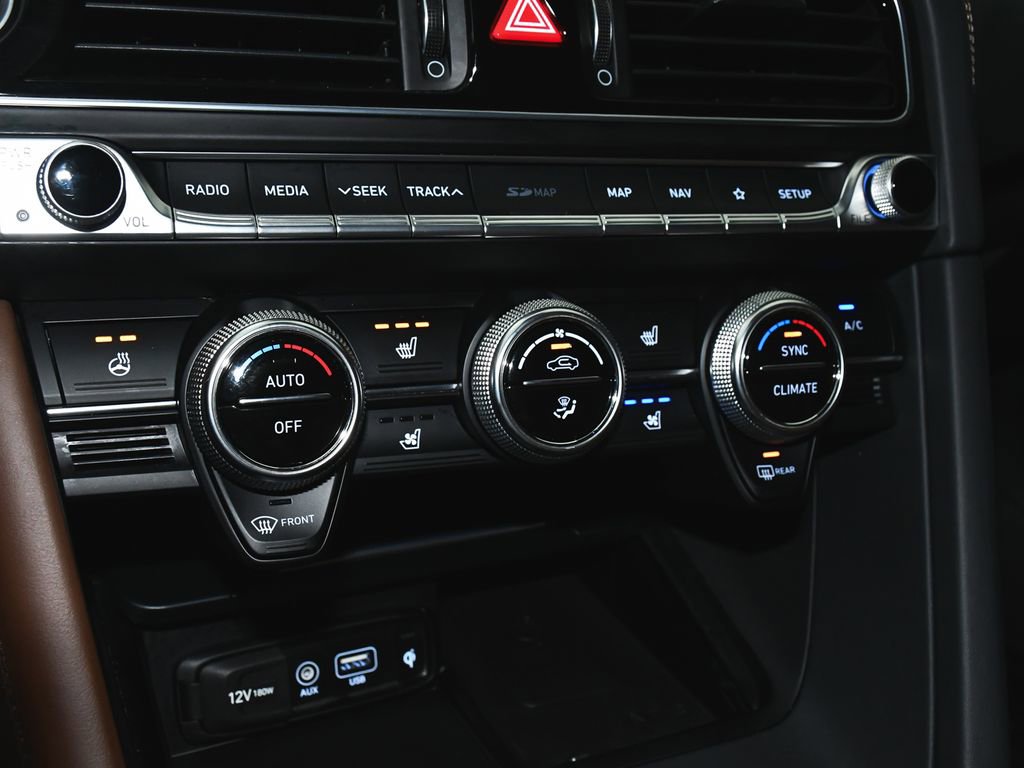 Used 2020 Genesis G70 3.3T w/ Prestige Package image 32