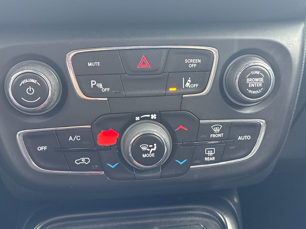 Used 2019 Jeep Compass Trailhawk w/ Cold Weather Group AWD/4WD image 21