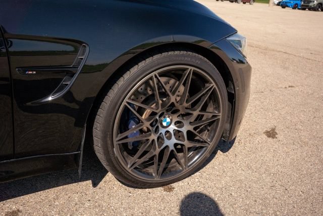 Used 2018 BMW M3 RWD image 9