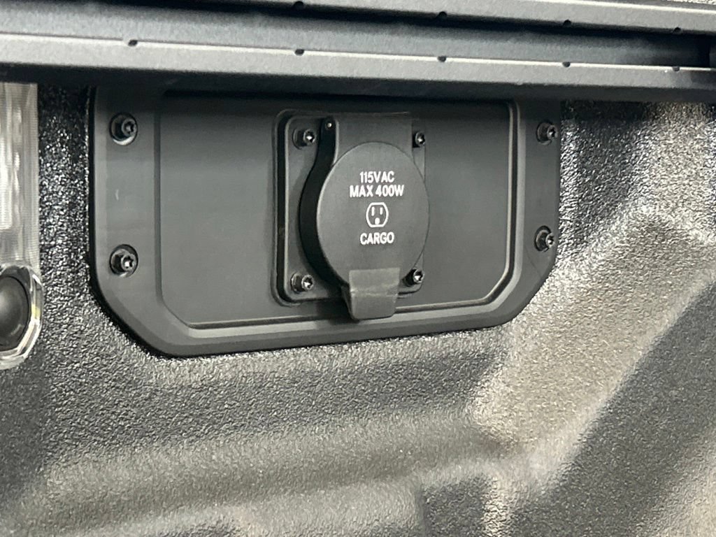 Used 2026 RAM 1500 Laramie w/ Night Edition AWD/4WD image 38