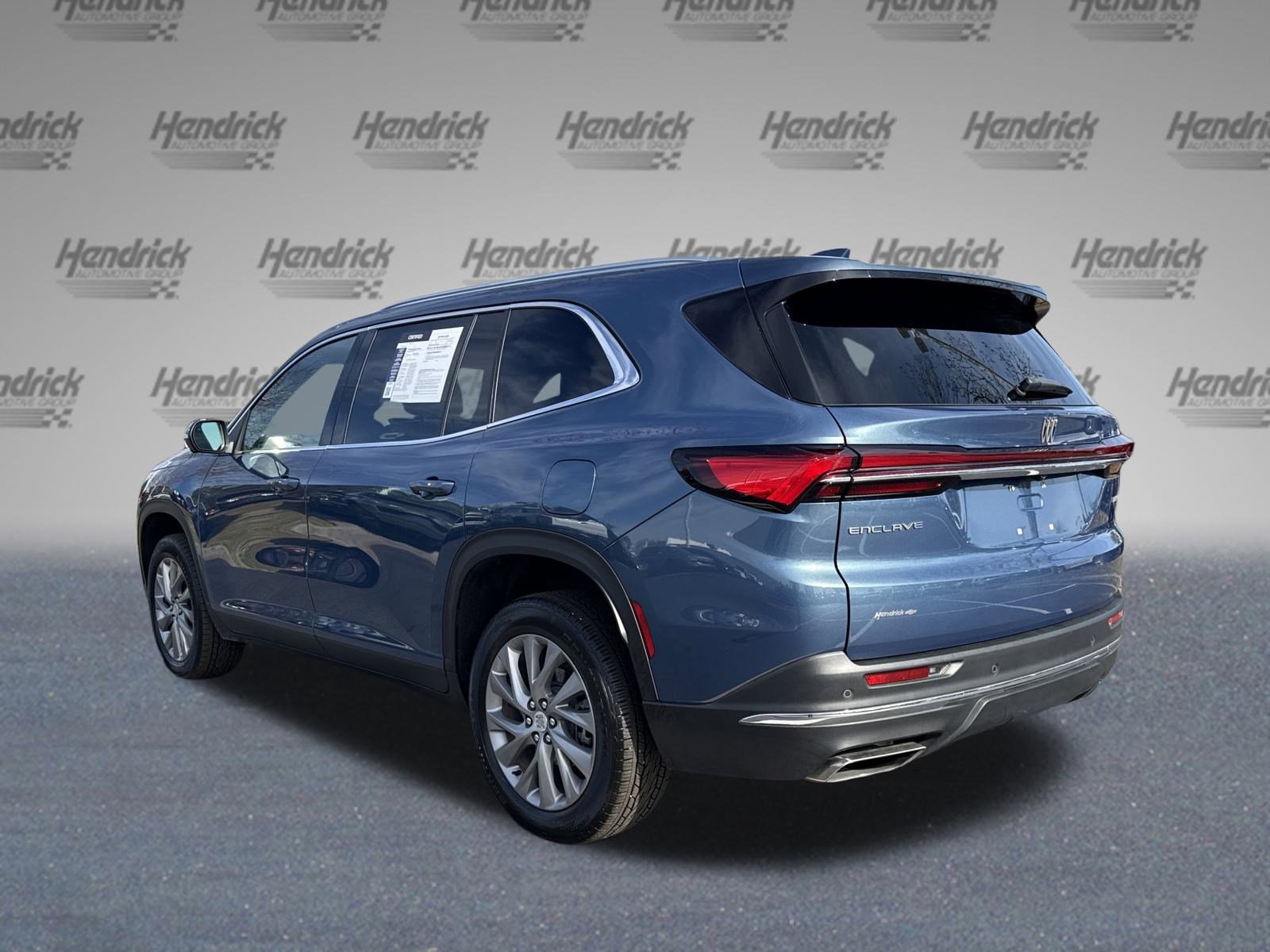 Certified 2025 Buick Enclave Preferred image 8