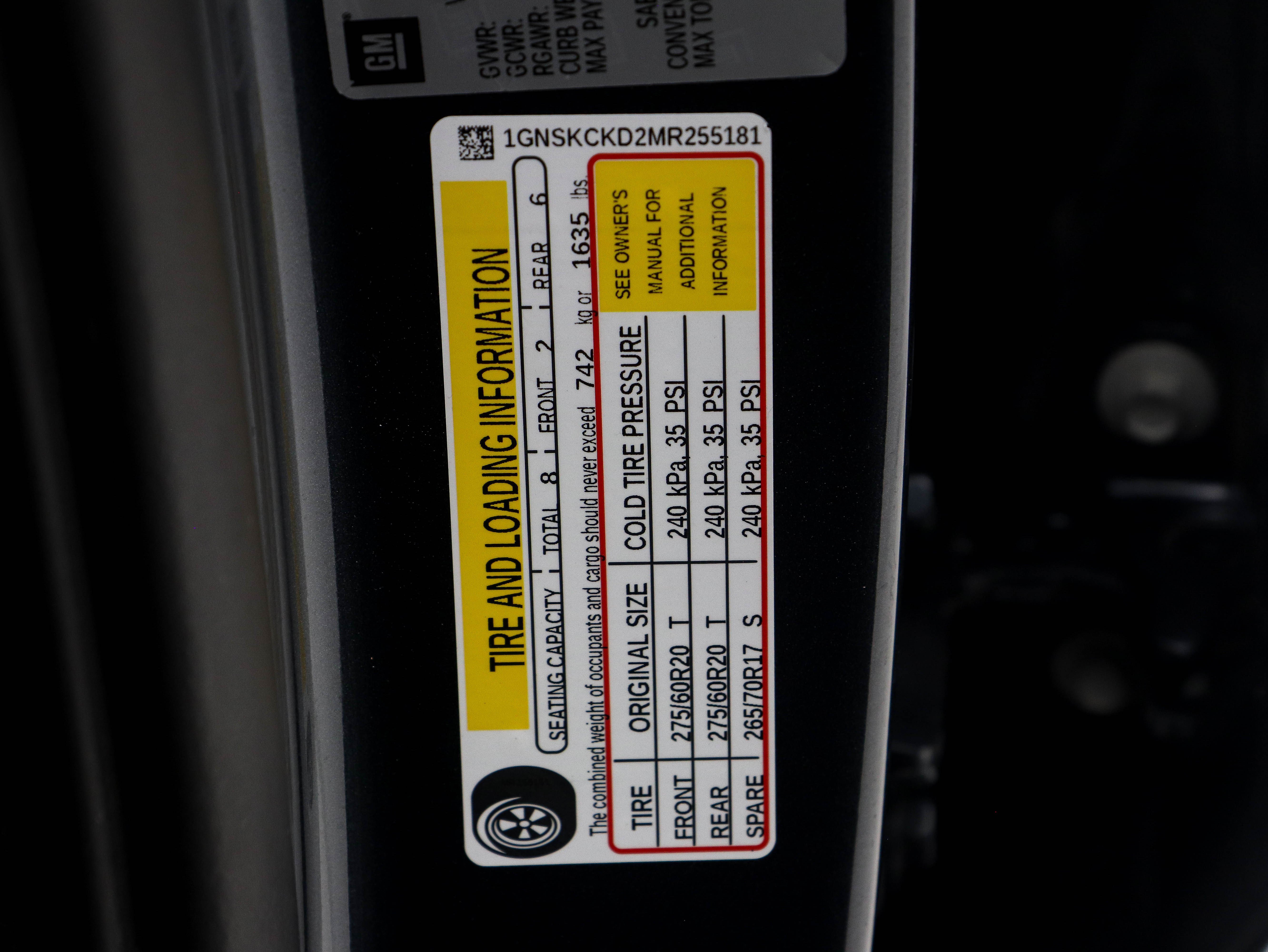 Used 2021 Chevrolet Suburban LT w/ LT Signature Package AWD/4WD image 40
