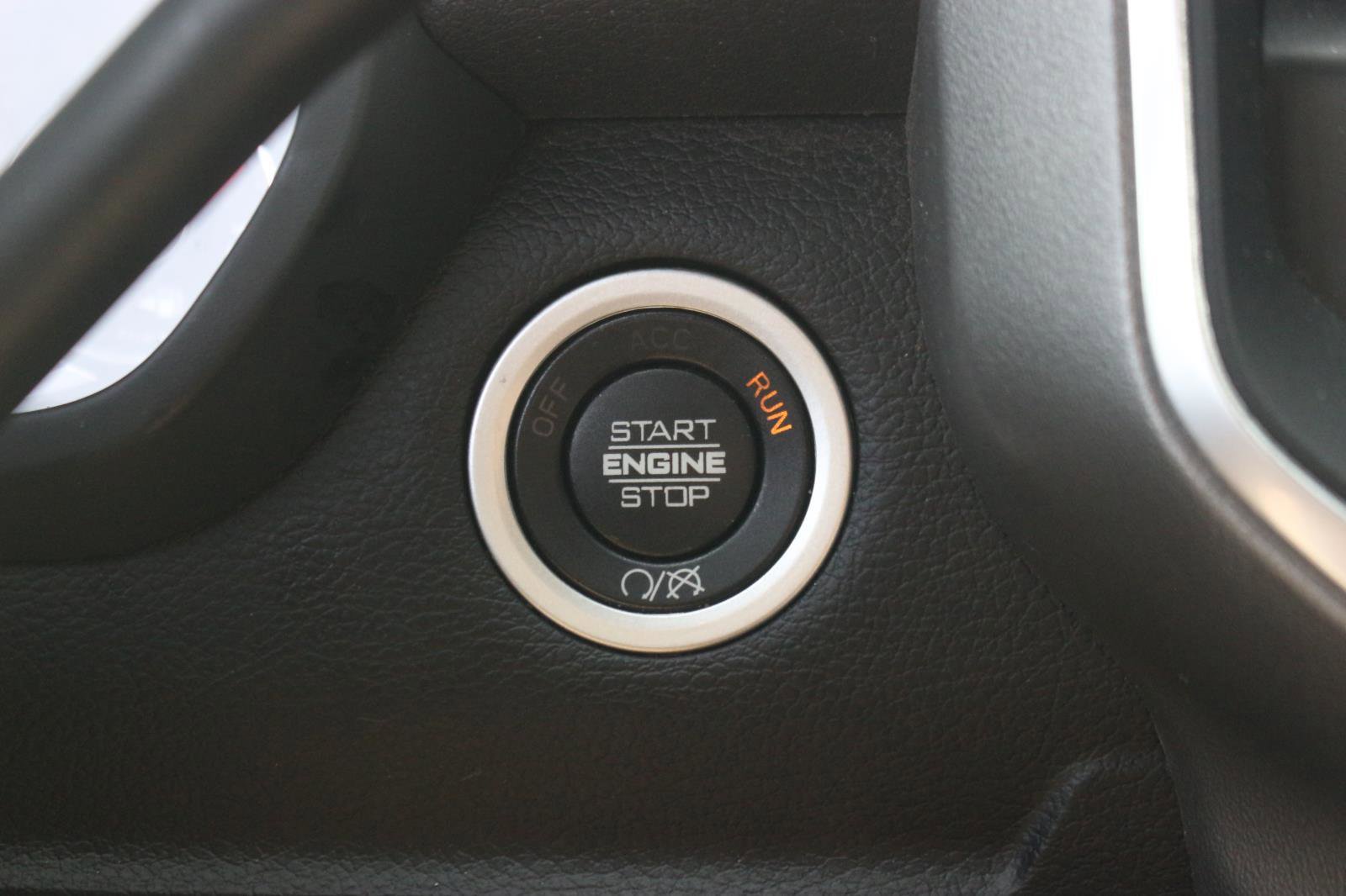 Used 2024 RAM 3500 Big Horn AWD/4WD image 30