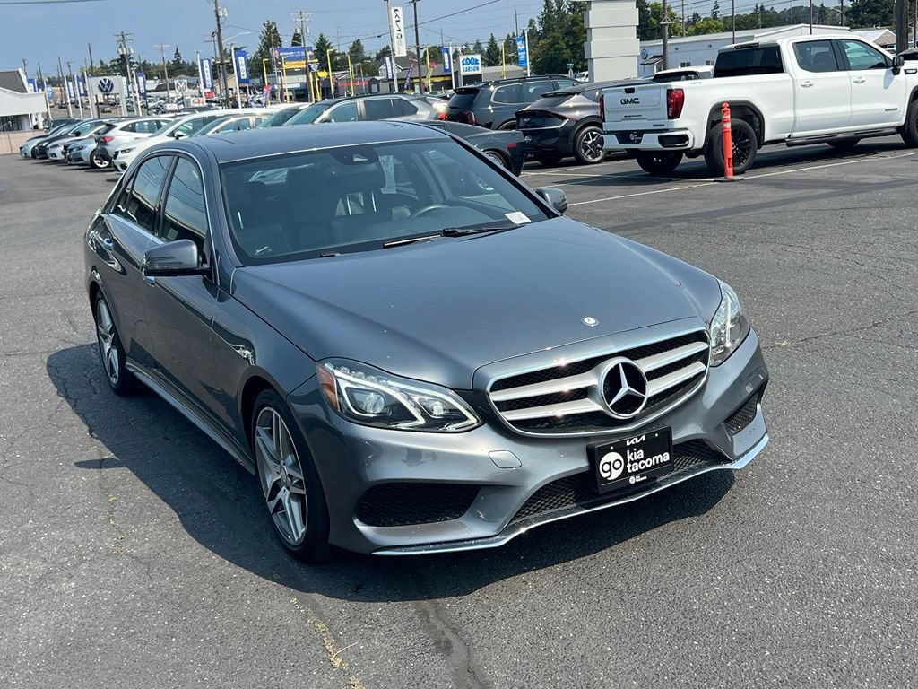 Used 2016 Mercedes-Benz E 350 4MATIC Sedan image 5
