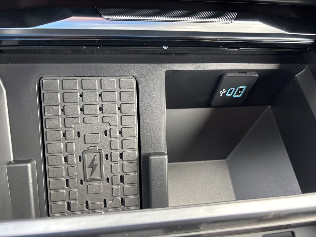 New 2026 Ford F250 Platinum w/ Tremor Off-Road Package image 28