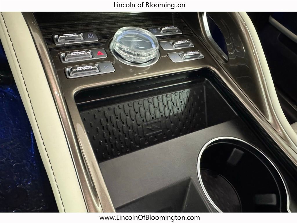 New 2024 Lincoln Nautilus Black Label w/ Jet Appearance Package (87T) image 44