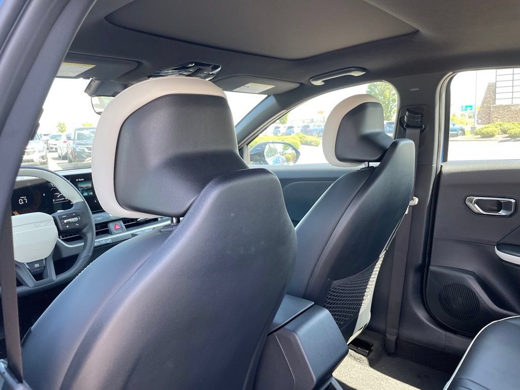 New 2026 Kia K4 EX w/ GT-Line Sunroof Package FWD image 26
