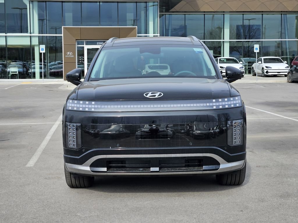New 2026 Hyundai Ioniq 9 Calligraphy image 2
