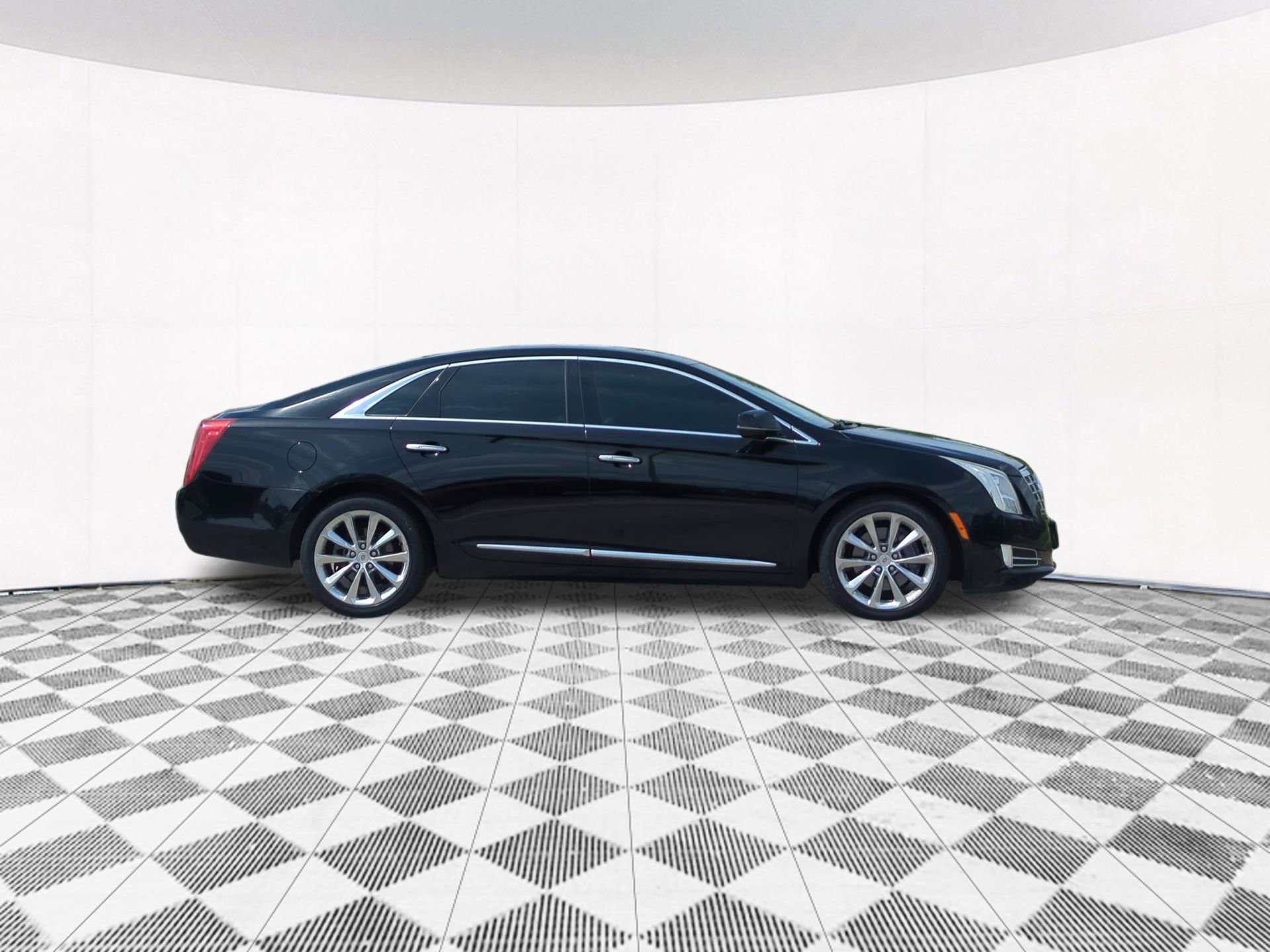 Used 2013 Cadillac XTS Premium AWD/4WD image 7