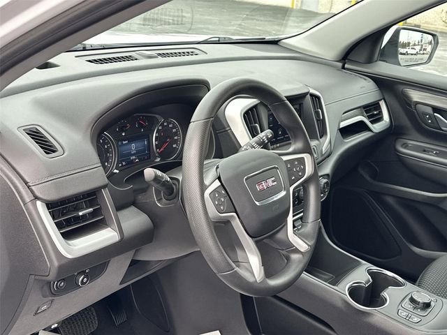 Certified 2024 GMC Terrain SLE w/ Driver Convenience Package FWD image 10