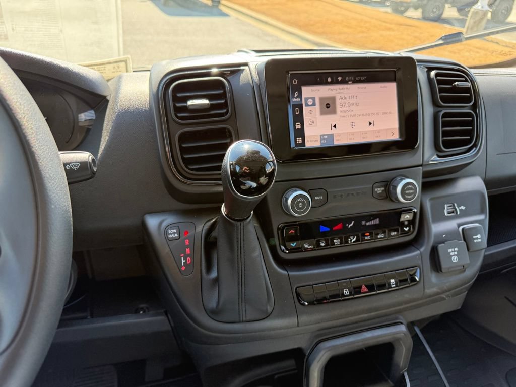 New 2026 RAM ProMaster 2500 w/ Convenience Group FWD image 17