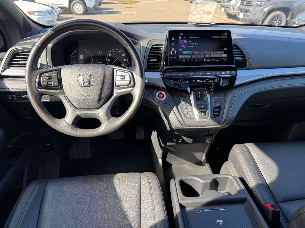Used 2025 Honda Odyssey Sport-L image 19