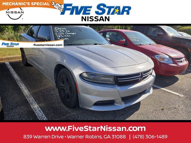 Used 2015 Dodge Charger SE RWD image 1