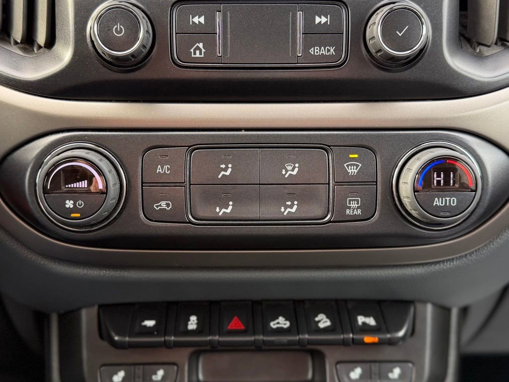 Used 2022 Chevrolet Colorado Z71 image 16