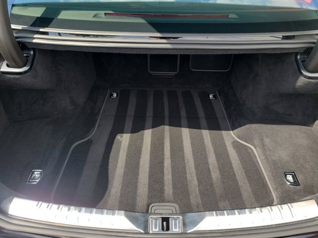 Used 2021 Bentley Flying Spur V8 image 10