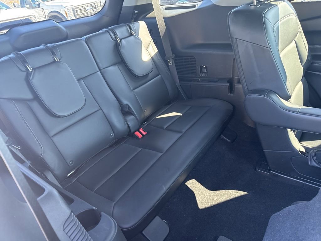 Certified 2022 Ford Explorer XLT w/ Equipment Group 202A image 46