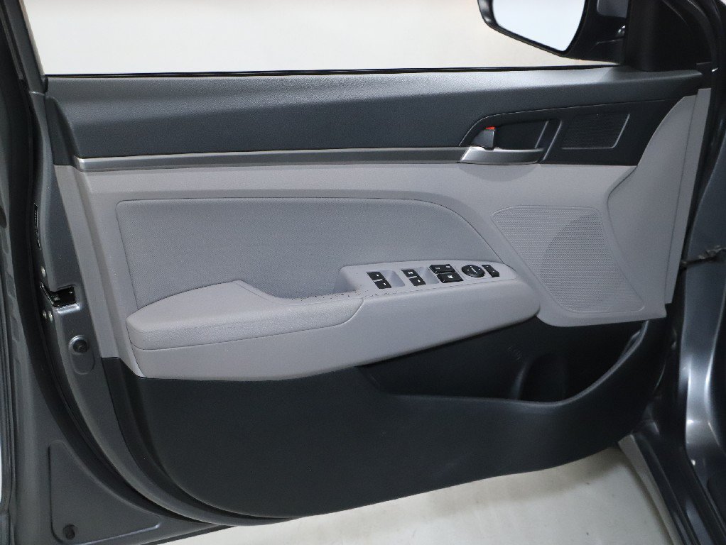 Used 2019 Hyundai Elantra SEL FWD image 15