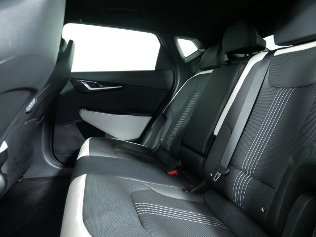 Used 2024 Kia EV6 GT-Line AWD/4WD image 18