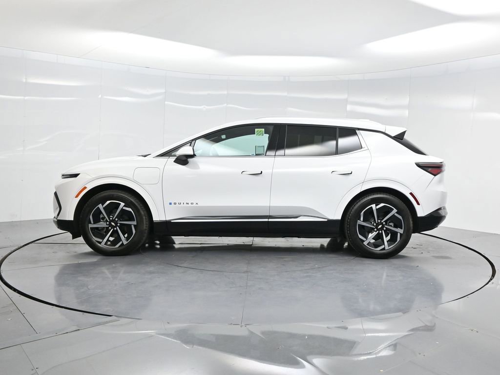 Used 2025 Chevrolet Equinox EV LT w/ Convenience Package image 40