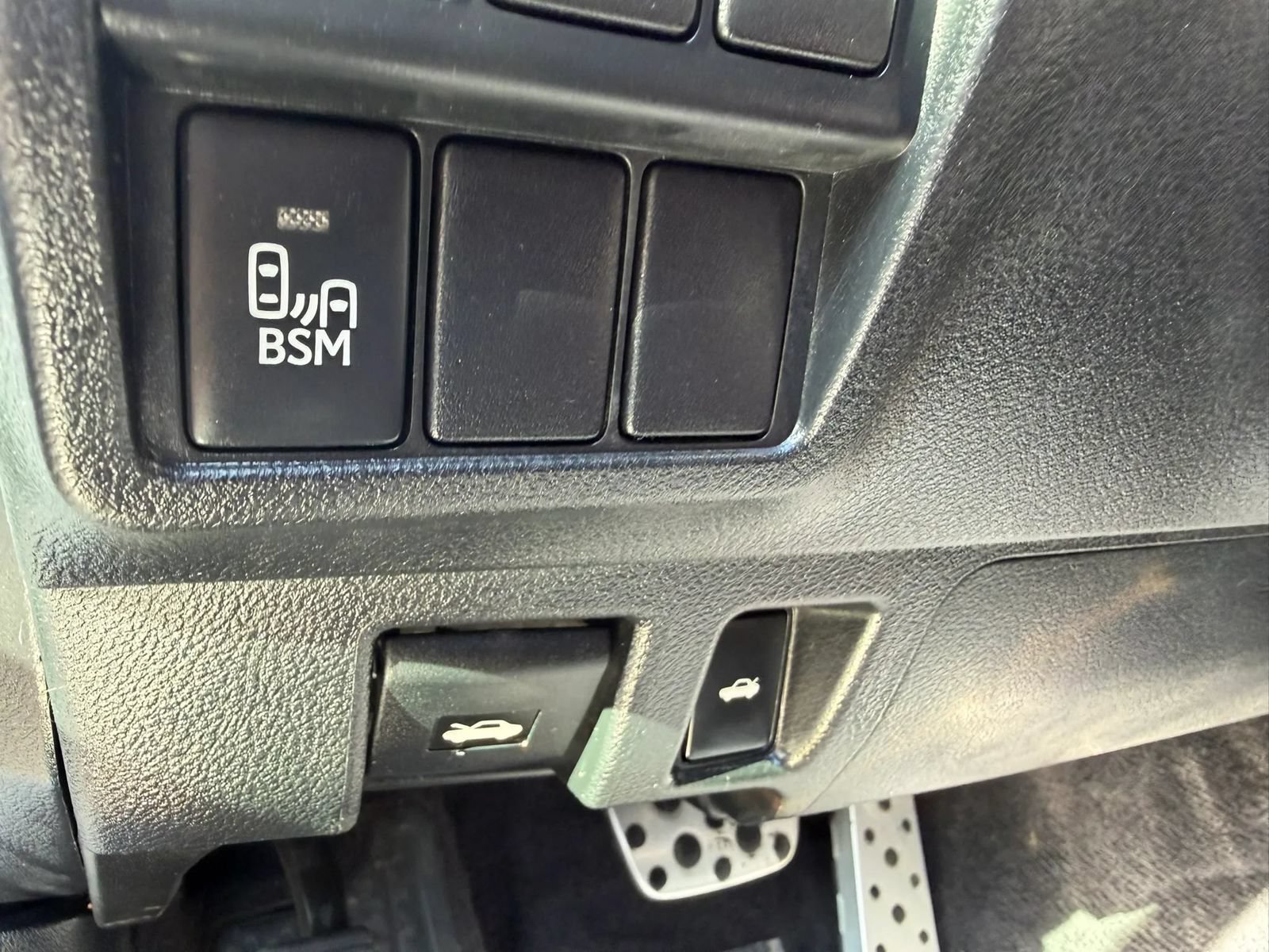 Used 2014 Lexus IS 250 w/ F-Sport Package RWD image 28