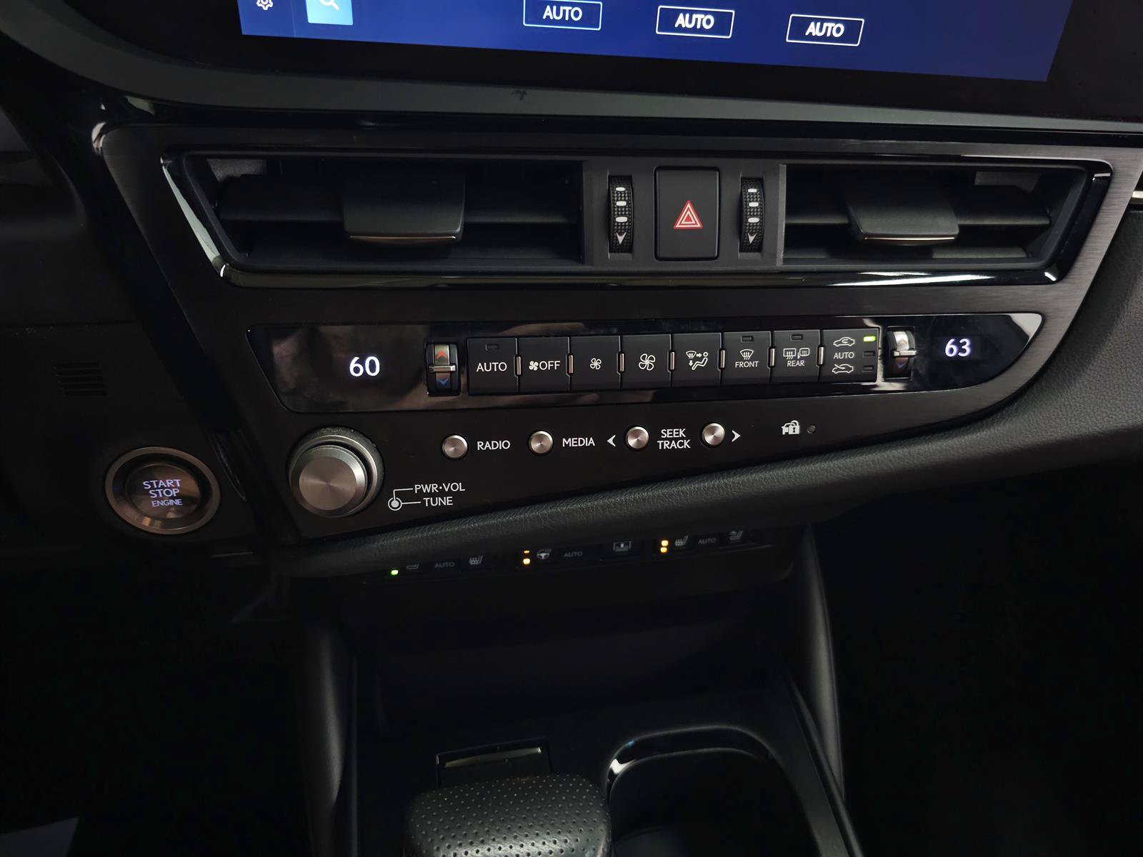 Certified 2023 Lexus ES 350 F Sport w/ Accessory Package (Z1) FWD image 29