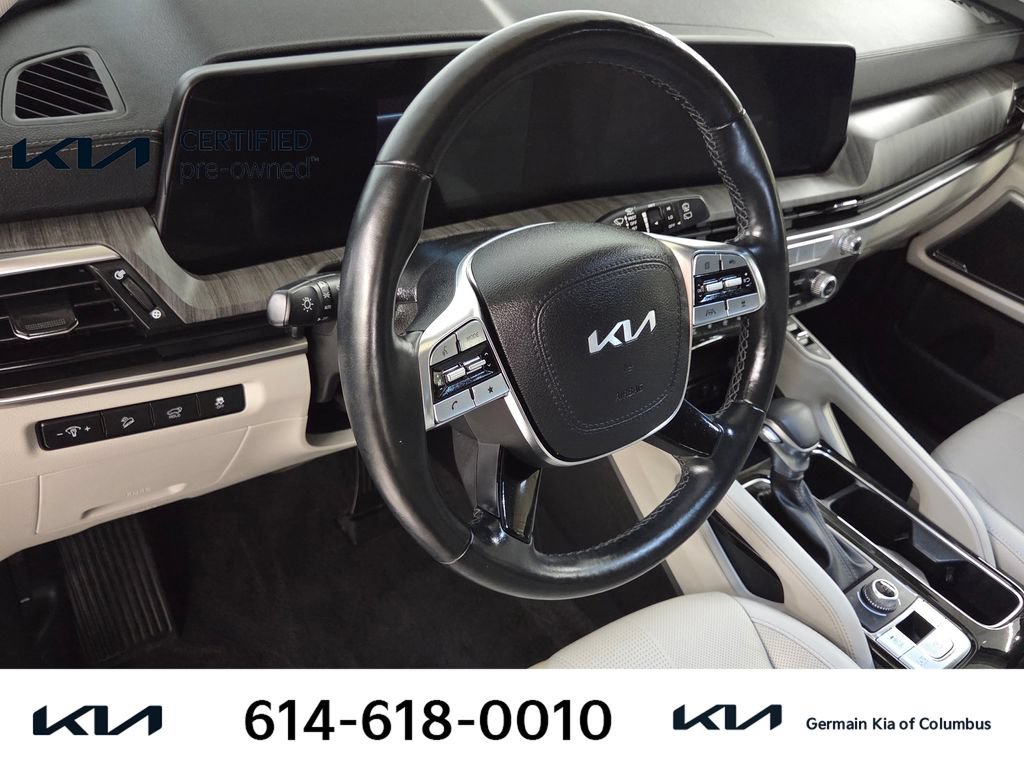 Certified 2024 Kia Telluride EX w/ EX Captain's Chair Package AWD/4WD image 17