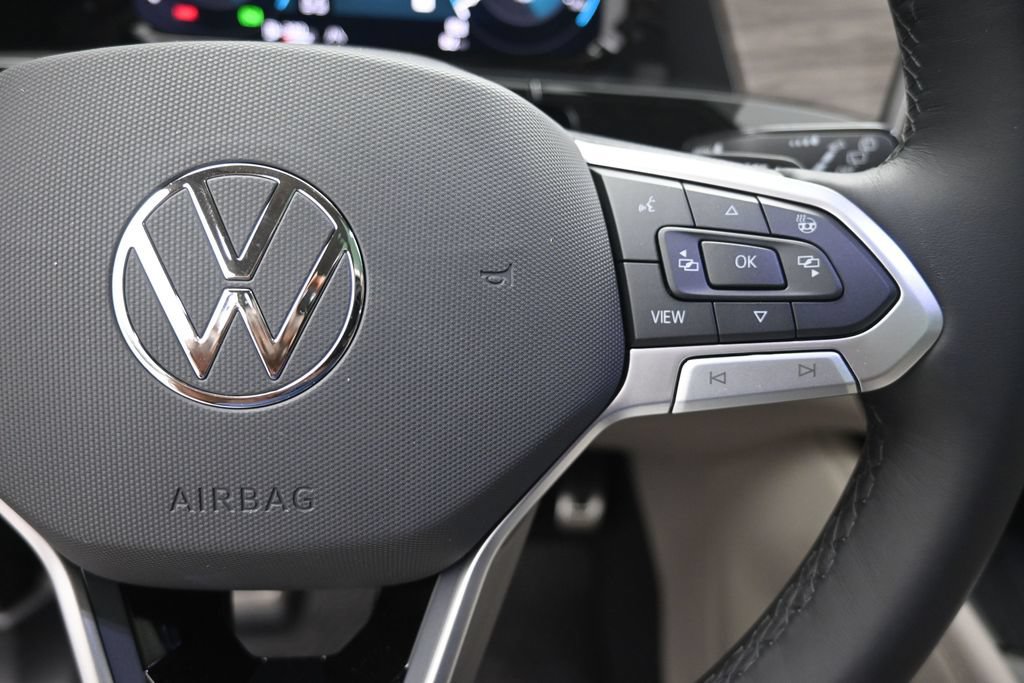 New 2026 Volkswagen Atlas SEL Premium R-Line AWD/4WD image 14