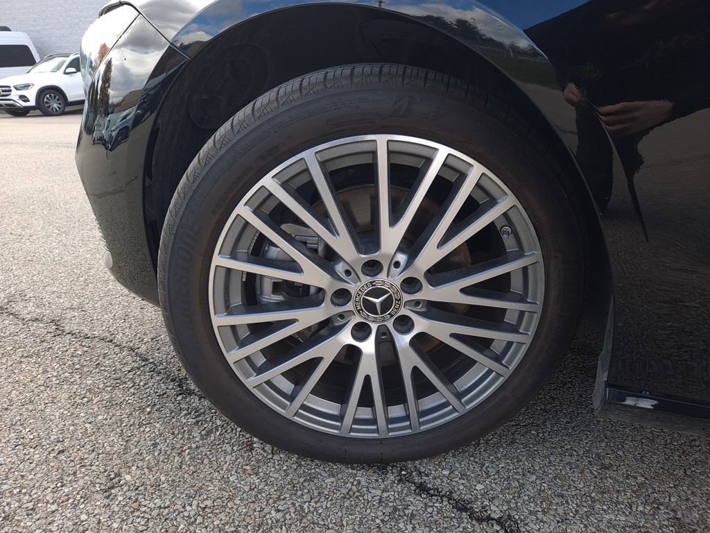 Certified 2025 Mercedes-Benz CLA 250 4MATIC image 27