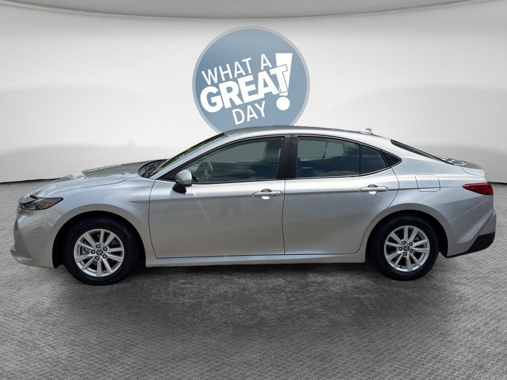 Certified 2025 Toyota Camry LE FWD image 7