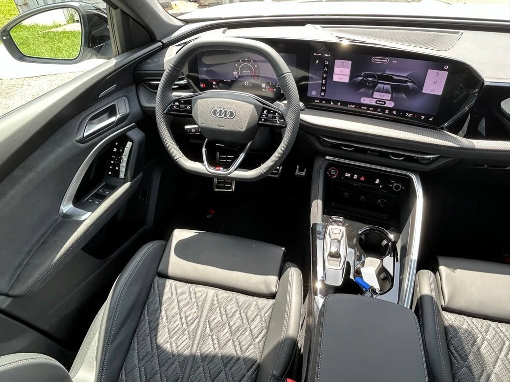 New 2026 Audi SQ5 Premium Plus AWD/4WD image 9